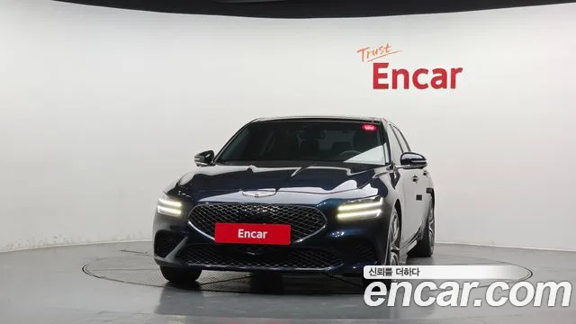 Genesis G70 2021 thumb 3