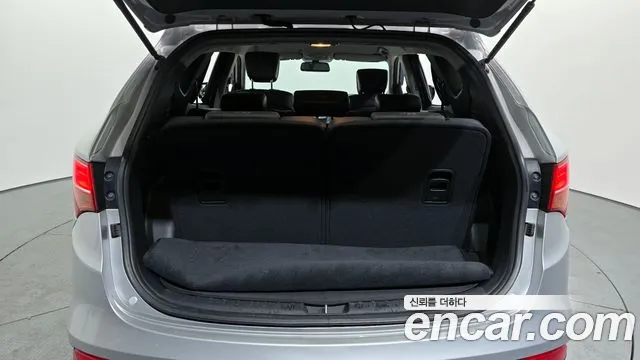 Hyundai Санта Фе 2013 thumb 8