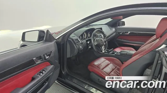 Mercedes-Benz E-Class 2015 thumb 2