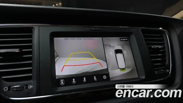 Kia Carnival 2018 thumb 5