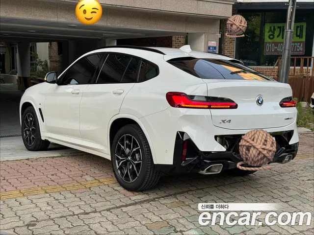 BMW X4 2023 thumb 3