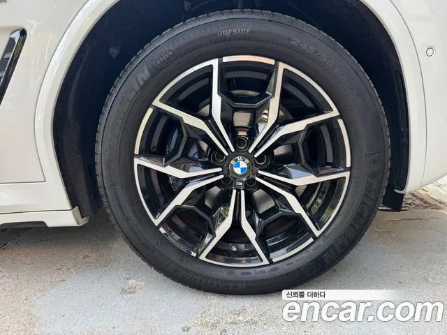 BMW X4 2023 thumb 12
