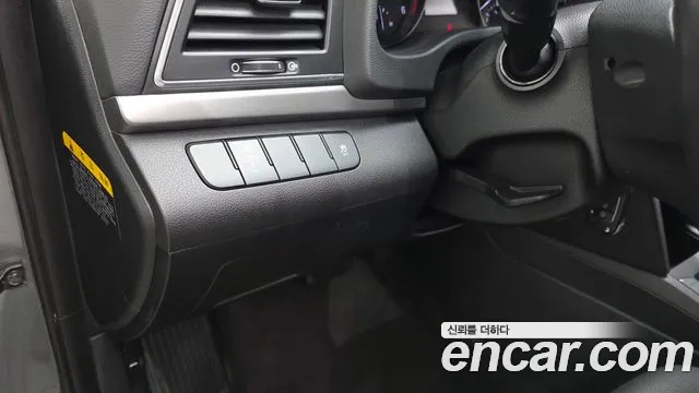 Hyundai Avante 2017 thumb 11