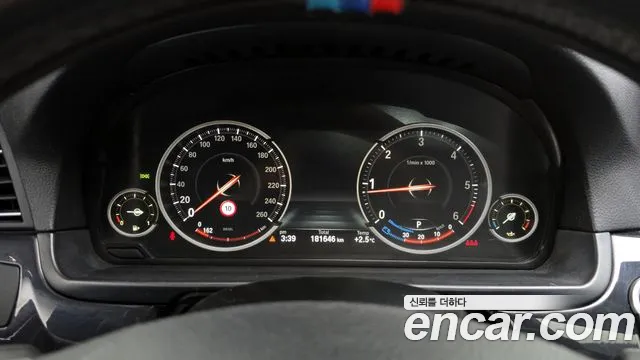 BMW 5 серии 2013 thumb 8