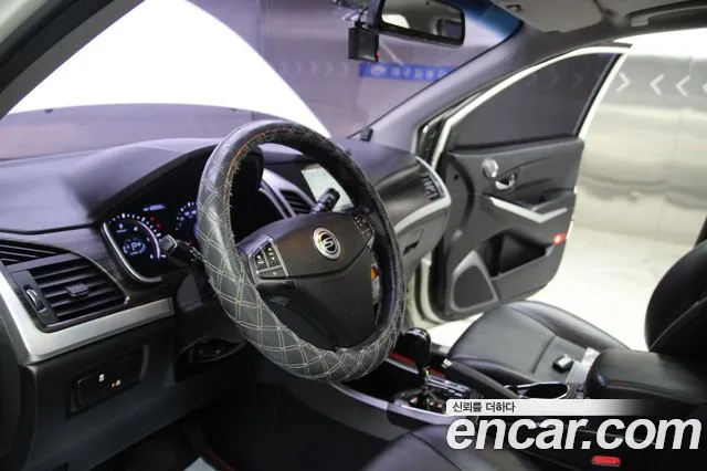 KGM Korando 2014 thumb 5