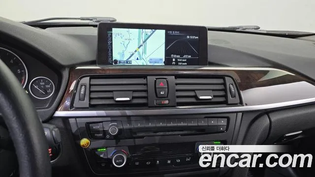 BMW 3 серии 2015 thumb 11