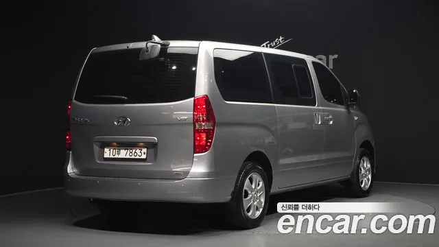 Hyundai Staria 2018 thumb 11