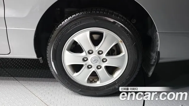 Hyundai Staria 2018 thumb 4
