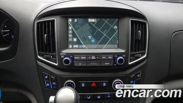 Hyundai Staria 2018 thumb 7