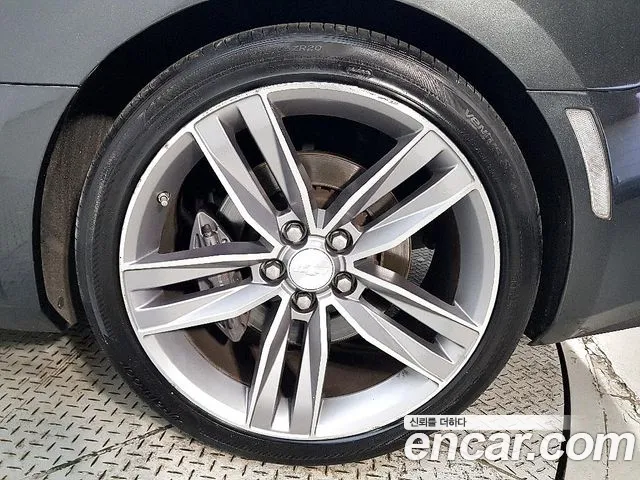 Chevrolet Camaro 2016 thumb 5