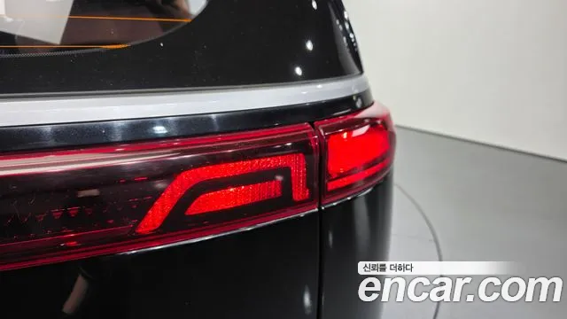 Kia Carnival 2021 thumb 7
