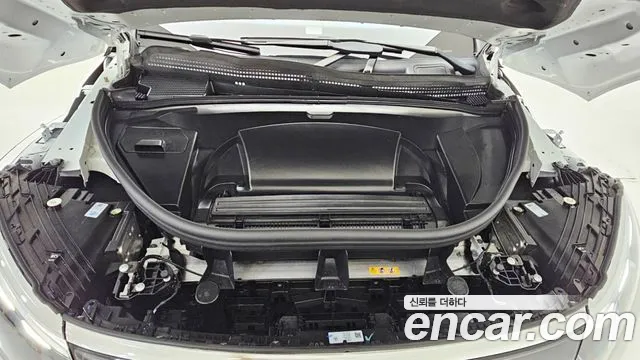 Mercedes-Benz EQS SUV 2024 thumb 9