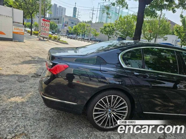 BMW 7 серии 2020 thumb 6
