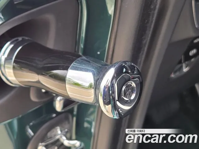 Rolls-Royce Spectre 2024 thumb 4