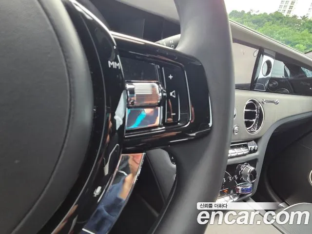 Rolls-Royce Spectre 2024 thumb 11