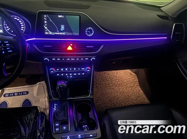 Hyundai Grandeur 2017 thumb 12