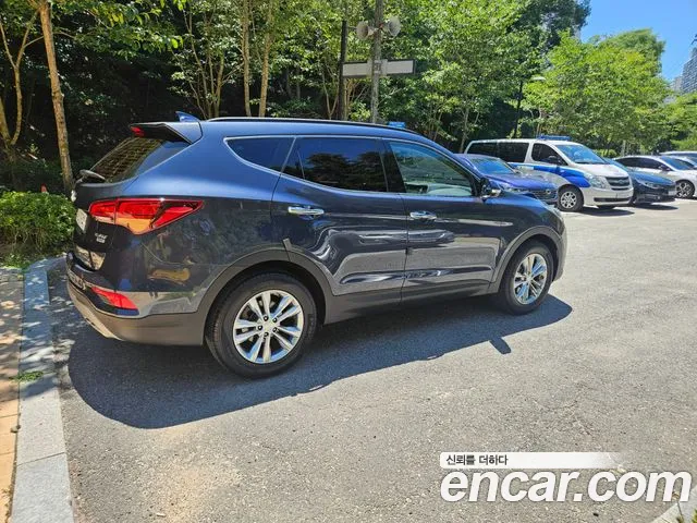 Hyundai Santafe 2016 thumb 12