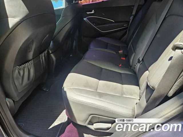 Hyundai Santafe 2016 thumb 2