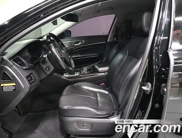 Kia K9 2014 thumb 10