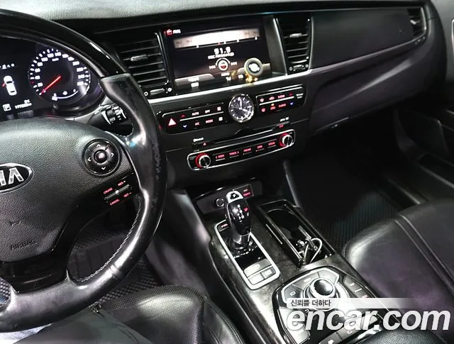 Kia K9 2014 thumb 9