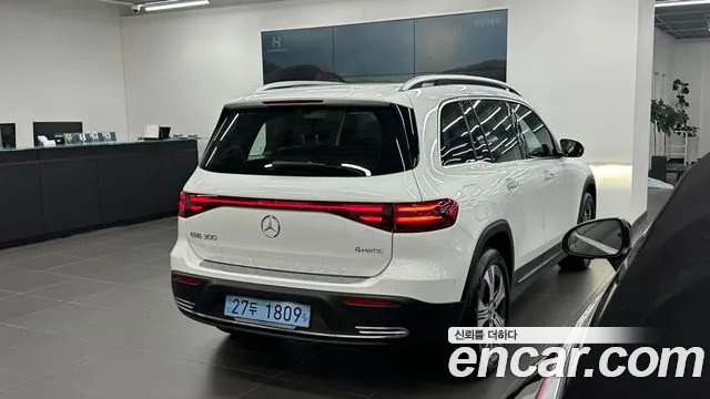 Mercedes-Benz EQB 2025 thumb 11