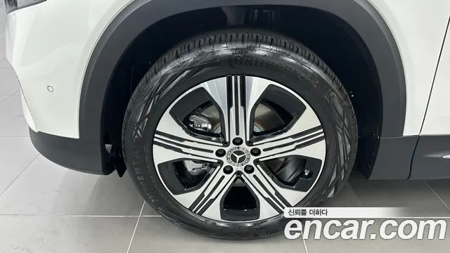 Mercedes-Benz EQB 2025 thumb 12