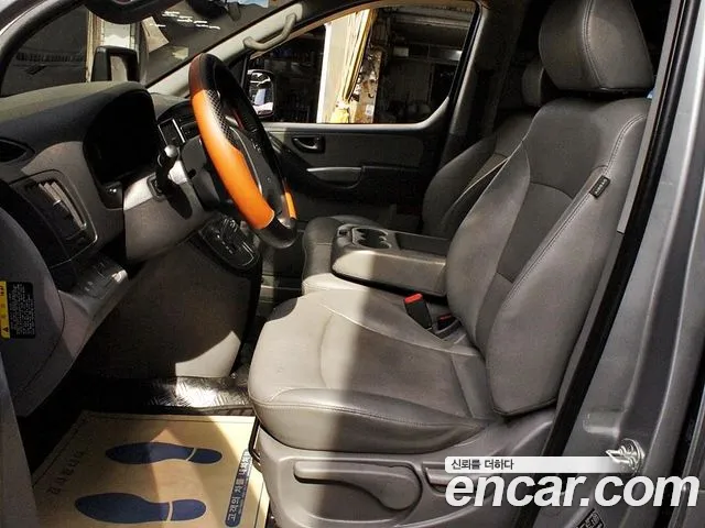 Hyundai Staria 2018 thumb 10