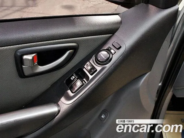 Hyundai Staria 2018 thumb 12