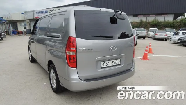 Hyundai Staria 2014 thumb 11