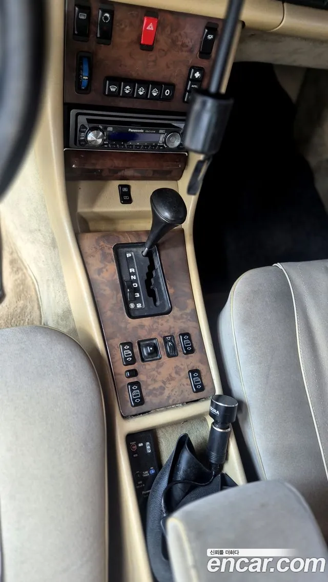 Mercedes-Benz SEL/SEC 1990 thumb 9