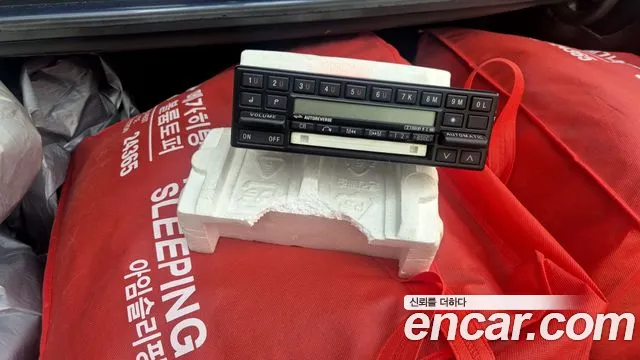 Mercedes-Benz SEL/SEC 1990 thumb 11
