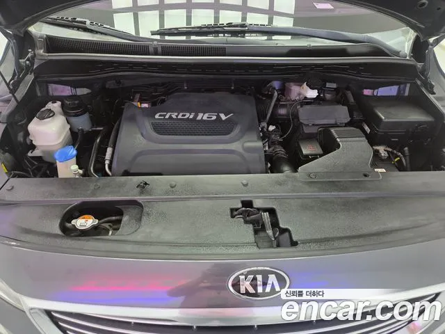 Kia Carnival 2015 thumb 7