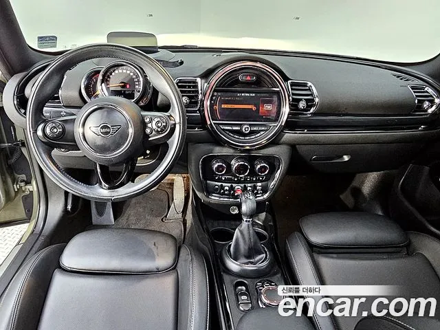 Mini Cooper Clubman 2018 thumb 6