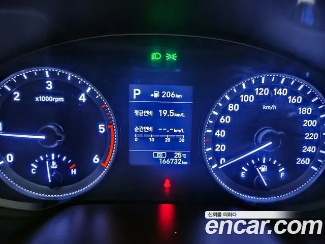 Hyundai Grandeur 2017 thumb 6
