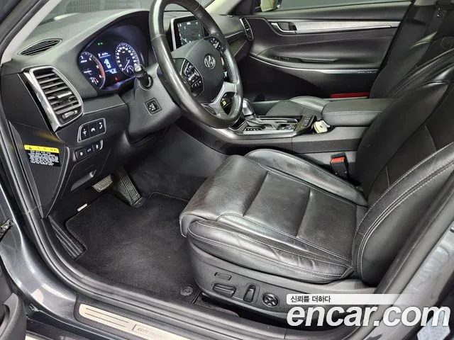 Hyundai Grandeur 2017 thumb 3