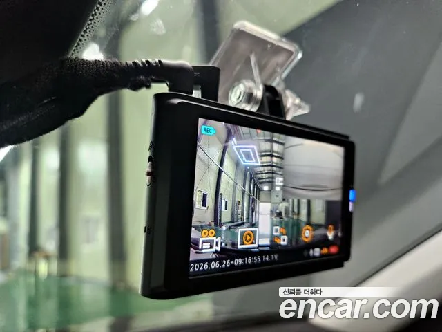 Hyundai Grandeur 2017 thumb 8