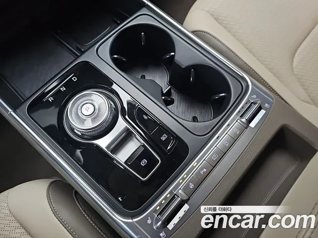 Kia Carnival 2025 thumb 9