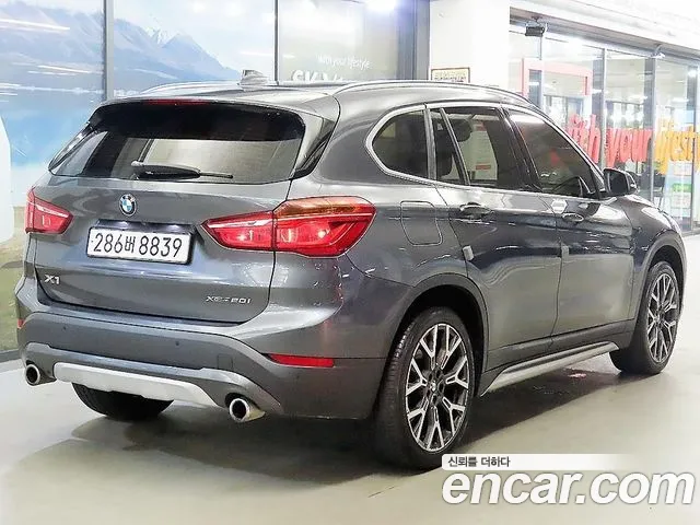 BMW X1 2022 thumb 11