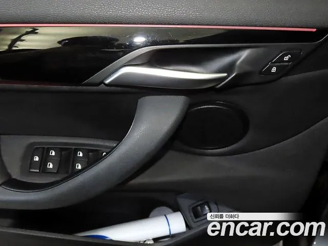 BMW X1 2022 thumb 5