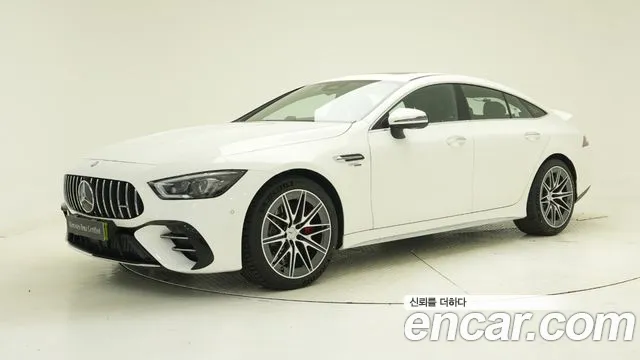 Mercedes-Benz AMG GT 2025 thumb 3