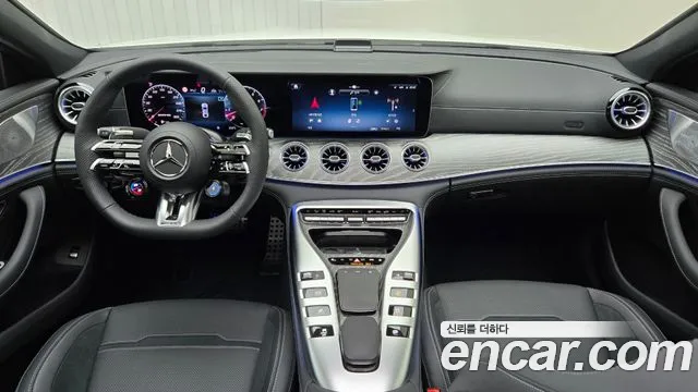 Mercedes-Benz AMG GT 2025 thumb 6