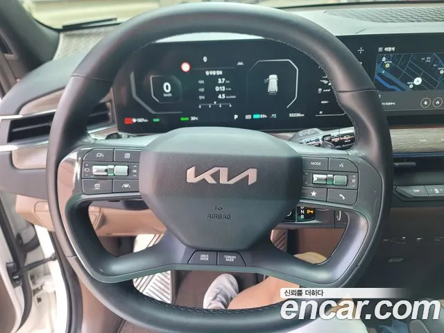 Kia EV9 2023 thumb 4