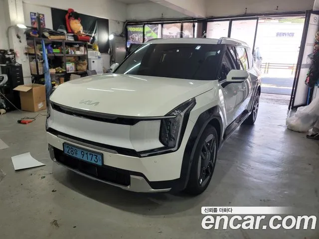 Kia EV9 2023 thumb 2