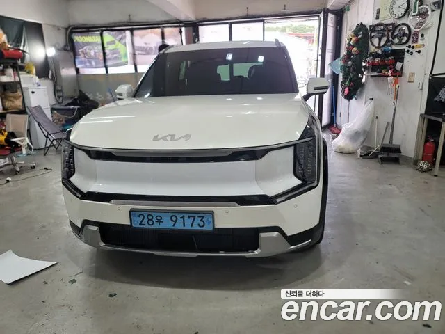 Kia EV9 2023 thumb 3