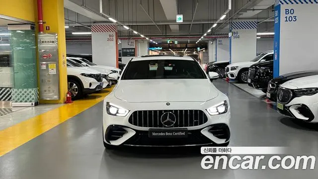 Mercedes-Benz AMG GT 2025 thumb 4