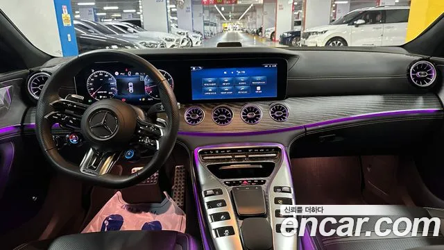 Mercedes-Benz AMG GT 2025 thumb 12