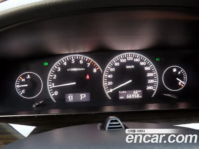 Renault SM7 2008 thumb 10