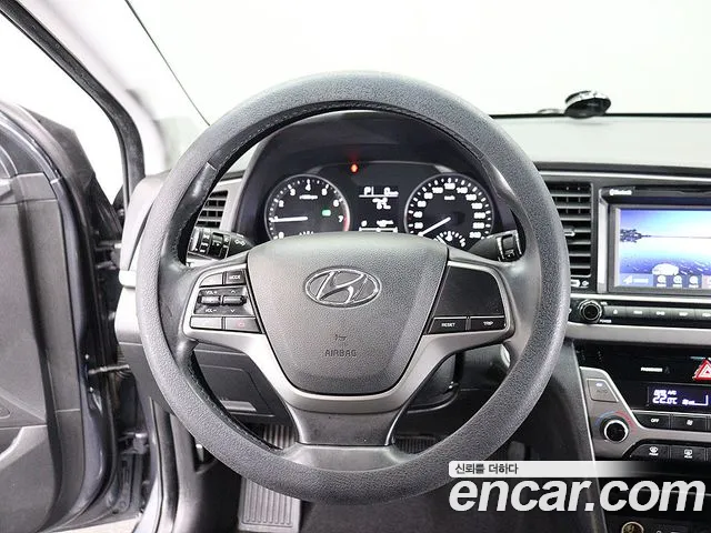 Hyundai Avante 2017 thumb 10