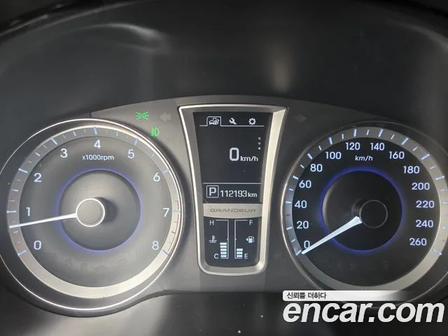 Hyundai Grandeur 2015 thumb 8