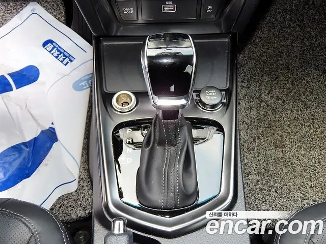KGM Tivoli 2020 thumb 7